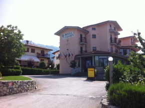 Отель Hotel Giampy  L’Aquila